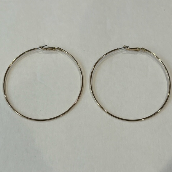 KOHL’S Gold Plated Large Thin Dangle Round Circle Hoop Earrings - Picture 3 of 6